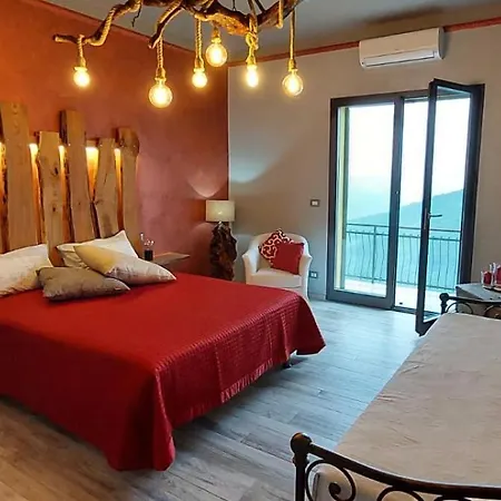 Il Nido Tra Gli Ulivi Agroturismo Lucinasco