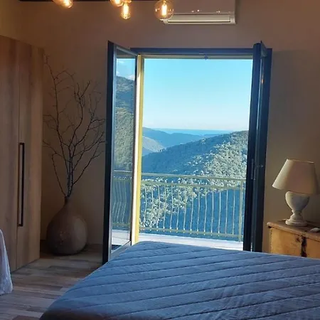 Il Nido Tra Gli Ulivi Lucinasco