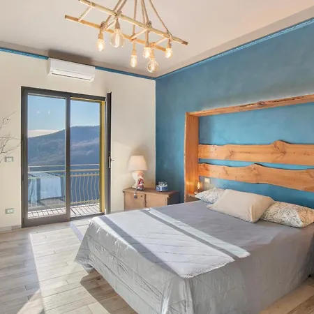 Il Nido Tra Gli Ulivi Κατάλυμα σε φάρμα *