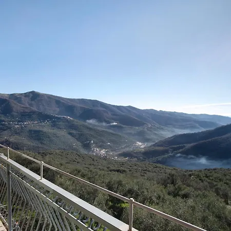 Il Nido Tra Gli Ulivi Lucinasco