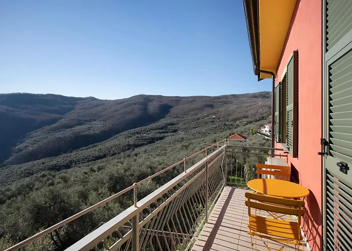 Lantgård Il Nido Tra Gli Ulivi Lucinasco